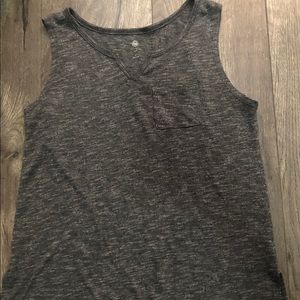 Workout tank top